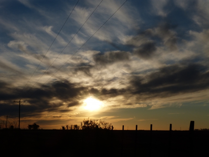 Tarde fría, se escapa el sol…